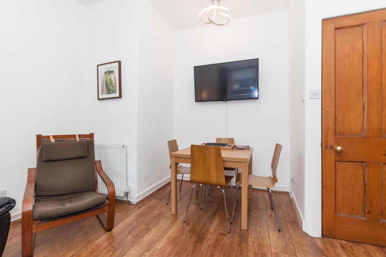 Old Town Edinburgh Apartment Close To Castle And Royal Mile Eksteriør billede